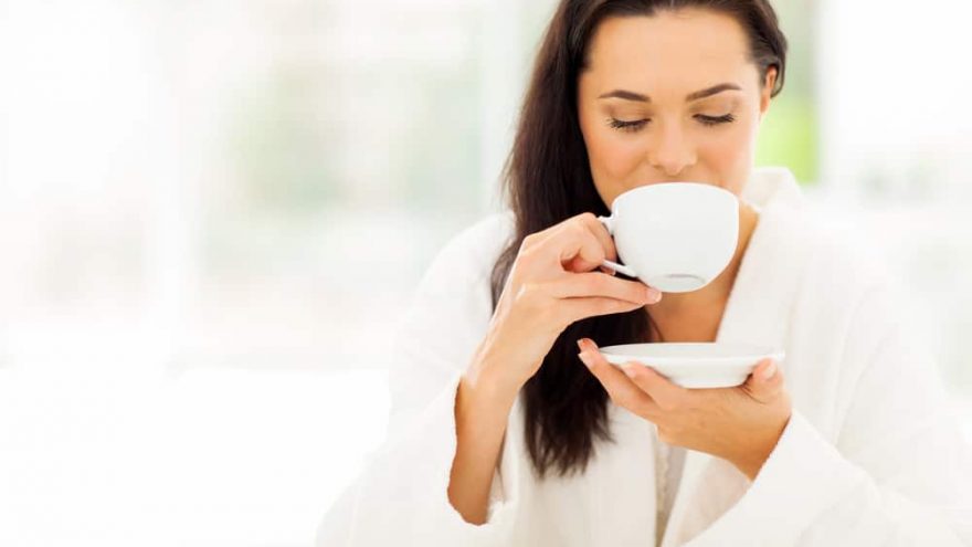 benefits of drinking white tea