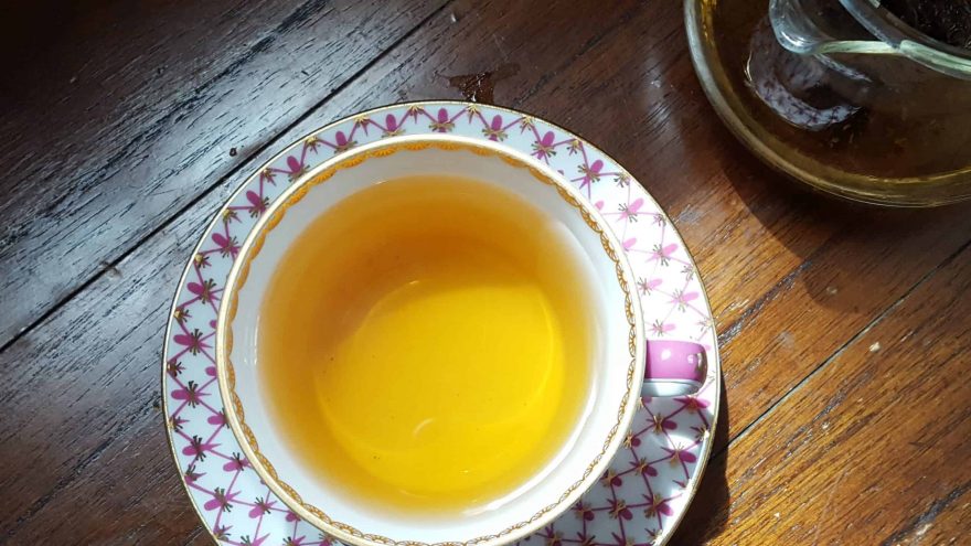 Tea Time: Black Tea vs Green Tea tea time. Black or Green Tea?